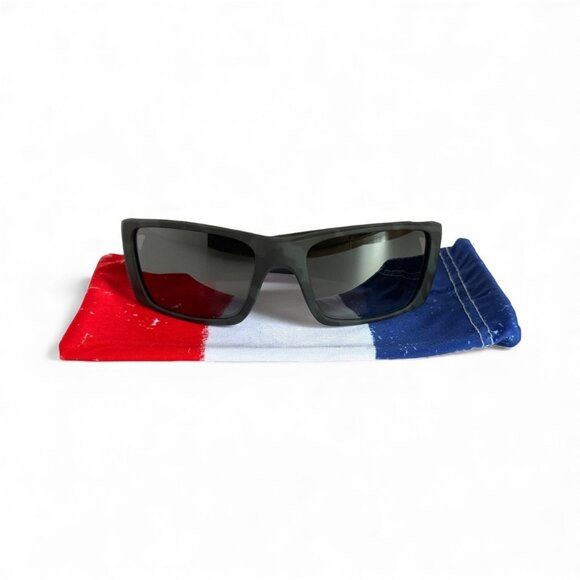 Oakley Fuel Cell 009096-M960 Sunglasses Black 60-19 130 